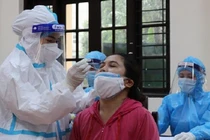 Lấy mẫu xét nghiệm cần có trọng tâm, trọng điểm. Ảnh: CDC Hà Nội.