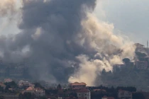 100 tiêm kích Israel tấn công Lebanon liên tục trong một giờ (Ảnh: AFP)