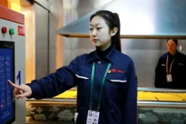 Việc các cử nhân, thạc sĩ đi làm nhân viên lò hỏa táng trở thành tâm điểm tranh luận của công chúng Trung Quốc (Ảnh: Global Times)