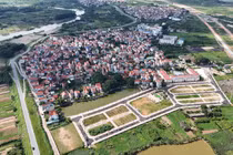 Sau cuộc đấu giá kéo dài 18 giờ, thửa đất xã Tiền Yên, huyện Hoài Đức đã được bán cao nhất 133,3 triệu đồng/m2. Ảnh: Facebook huyện Hoài Đức.