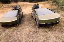 2 “quái thú” Cybertruck được Nga đã gửi thêm ra chiến trường (Ảnh: RT)