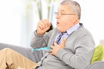 Bệnh nhân mắc phổi tắc nghẽn mạn tính (Ảnh minh họa)