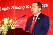 Thứ trưởng Thường trực Hải Quân phân tích “gần dân hơn” nghĩa là chính quyền phục vụ người dân tốt hơn nhờ công nghệ.