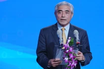 Chủ tịch Nguyễn Minh Hồng nhấn mạnh mỗi hồ sơ, mỗi sáng kiến tham gia VDA là một nội dung đóng góp quý báu cho mục tiêu xây dựng Việt Nam thành quốc gia số, vững mạnh và thịnh vượng trong khu vực và trên thế giới.