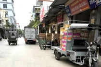 Thủ phủ bánh kẹo La Phù nhộn nhịp trở lại sau đợt kiểm tra chống hàng giả