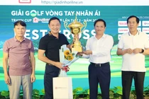 Giải golf "Vòng tay nhân ái" chung tay xoa dịu nỗi đau cho bệnh nhi ung thư có hoàn cảnh khó khăn