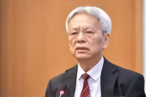 Tiến sĩ Nguyễn Sĩ Dũng, nguyên Phó chủ nhiệm Văn phòng Quốc hội.