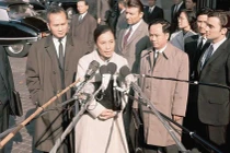 Nguyên Phó chủ tịch nước Nguyễn Thị Bình