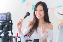 Luật Thương mại điện tử vừa được Quốc hội thông qua có gì đáng chú ý? 