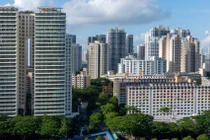 Khoảng 80% dân số Singapore sống trong các căn hộ HDB xây dựng, quản lý.