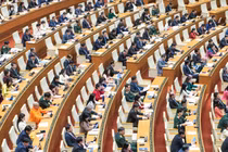 Khai mạc kỳ họp Quốc hội, bàn sửa đổi Hiến pháp và sáp nhập tỉnh