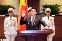 Chủ tịch nước CHXHCN Việt Nam Lương Cường tuyên thệ trước Quốc hội và đồng bào cử tri cả nước. (Ảnh: TTXVN)