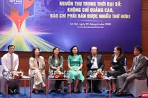 Các diễn giả chia sẻ nhiều quan điểm, đề xuất các giải pháp nhằm giúp báo chí thích ứng, phát triển bền vững trong thời đại số.