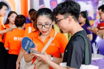 Mỗi giao dịch không tiền mặt - Một bước tiến của hành trình số hóa