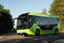 VinFast trúng thầu xe buýt điện gần 260 tỉ đồng do ADB tài trợ