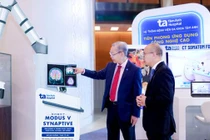 Bệnh viện Tâm Anh giới thiệu công nghệ y tế hiện đại trong Triển lãm tại tòa nhà Quốc hội