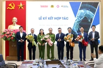 FPT Long Châu và Báo Nhân Dân hợp tác và phát triển bền vững vì sức khỏe người Việt