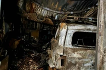 Chung cư ở TPHCM cháy lớn trong đêm, 8 người tử vong