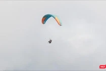 Nam du khách bị tai nạn dù lượn, rơi xuống rừng tử vong ở Sơn Trà