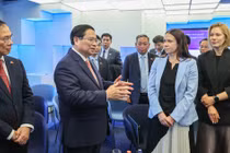 Thủ tướng thăm trung tâm chính phủ số hàng đầu thế giới tại Estonia