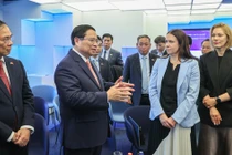 Thủ tướng thăm trung tâm chính phủ số hàng đầu thế giới tại Estonia