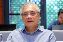 PGS.TS Trần Đình Thiên chia sẻ tại hội thảo