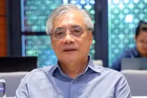 PGS.TS Trần Đình Thiên chia sẻ tại hội thảo