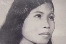 Nữ biệt động Sài Gòn hoá trang học sinh, pháo kích địch từ căn nhà khoét mái