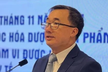 Không phân biệt tuyến điều trị trong kê đơn, người bệnh được dùng thuốc đắt tiền ở cơ sở