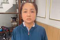 Bắt tạm giam 2 bảo mẫu vụ hành hạ trẻ em ở mái ấm Hoa Hồng