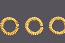 ộ sưu tập trang sức vàng ở khu mộ táng Lai Nghi. Ảnh: Bảo tàng Quảng Nam.