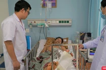 Bệnh nhân đang được chăm sóc tại BV Quân Y 175 (Ảnh: BVCC) 