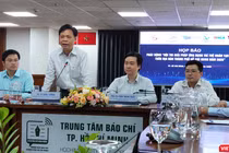 Ông Lê Quốc Cường – Phó Giám đốc Sở Thông tin và Truyền thông phát biểu tại họp báo sáng 25/6, khởi động Hội thi trí tuệ nhân tạo, thúc đẩy hệ sinh thái AI (Ảnh: Hòa Bình) 