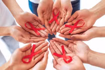 Nhắm tới đích giảm tử vong do AIDS dưới 1 trường hợp/100.000 dân (Ảnh: Newly)