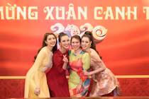 Các người đẹp, Hoa hậu Hoàn vũ Việt Nam hội ngộ mừng năm mới 2020 