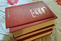 Bộ Minh thực lục ( MTL) của NXB Hà Nội.