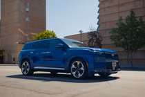 Loạt ưu đãi đặc biệt dành cho khách hàng sở hữu VinFast VF 9