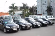 Thuê xe tự lái: Những điều không thể bỏ qua để tránh "tiền mất tật mang"