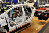 Doanh số ô tô thuần điện được dự báo tăng trưởng "nóng" trong năm 2024