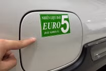 Nhiên liệu chưa đạt chuẩn, nỗi lo của cả người dùng và hãng xe