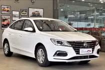 Có nên mua New MG5 MT làm xe dịch vụ?