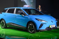 Xe điện MG4 chính thức ra mắt, cạnh tranh trực tiếp với VinFast VF 6