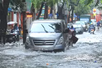 4 bộ phận cần kiểm tra khi ô tô đi qua vùng ngập nước?