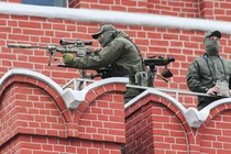 "Siêu súng bắn tỉa" được sử dụng để bảo vệ Tổng thống Nga (Ảnh: RBTH)