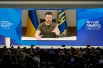 Ông Zelensky yêu cầu các nhà lãnh đạo tại Davos tẩy chay hoàn toàn các doanh nghiệp Nga (Ảnh: Business Insider)