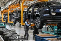 Liệu Trung Quốc có thể tận dụng lực lượng lao động khổng lồ để bù đắp cho sự suy giảm dân số? (Ảnh: SMCP)