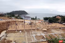 Ngưỡng phát triển hệ thống cơ sở lưu trú của du lịch Sơn Trà là 1.600 phòng với ước tính tổng diện tích sàn xây dựng của các công trình dịch vụ du lịch khoảng 150.000m2 