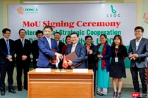 Ngày 20/1, Đại học Đông Á và Tập đoàn LEOC (Nhật Bản) đã ký kết biên bản hợp tác chiến lược về đào tạo, nâng cao trình độ Nhật ngữ, kỹ năng nghiệp vụ và tuyển dụng sinh viên Đại học Đông Á làm việc tại Nhật Bản.