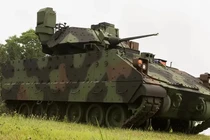 Xe chiến đấu bộ binh Bradley M2A4 của Quân đội Mỹ. Ảnh minh họa Military Leak