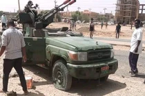 Các tay súng SRF giao chiến với quân đội Sudan. Ảnh South Front.